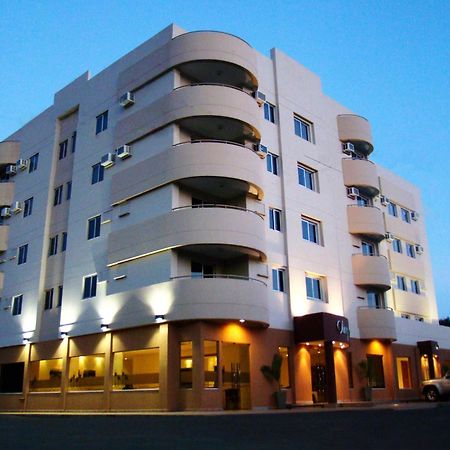Olimpo Hotel & Suites Itaugua Екстер'єр фото