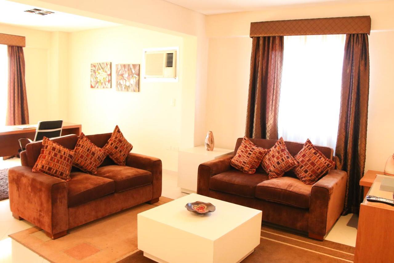 Olimpo Hotel & Suites Itaugua Екстер'єр фото